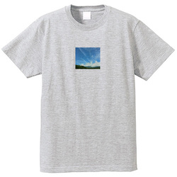 昼の青空